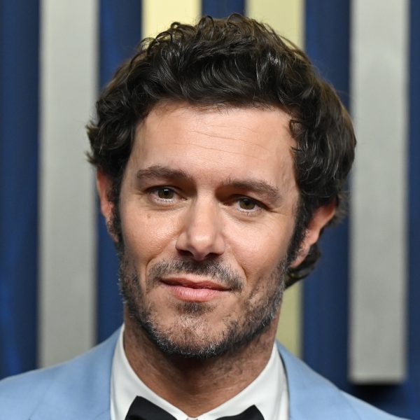Adam Brody’s Hair: Short Curly Hairstyle
