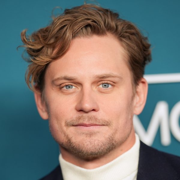 Billy Magnussen’s Hair: Wavy, Sideswept Tapered Cut