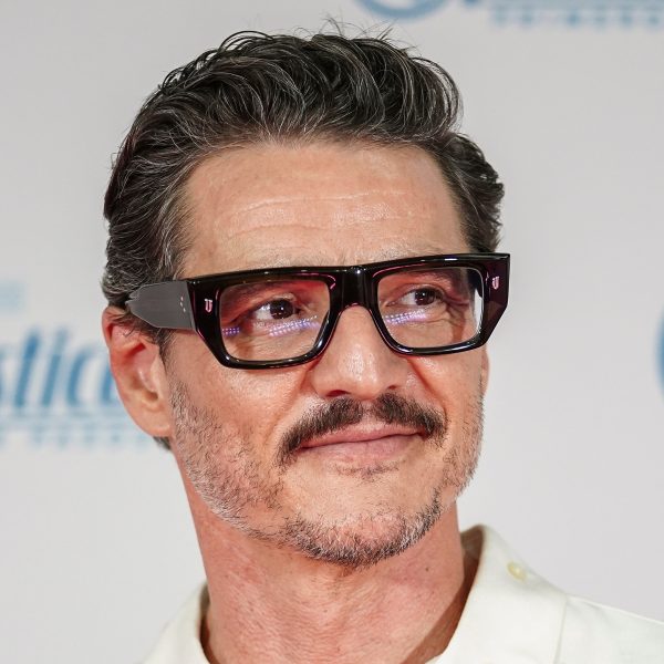 Pedro Pascal’s Hair: Polished, Swept Back Quiff